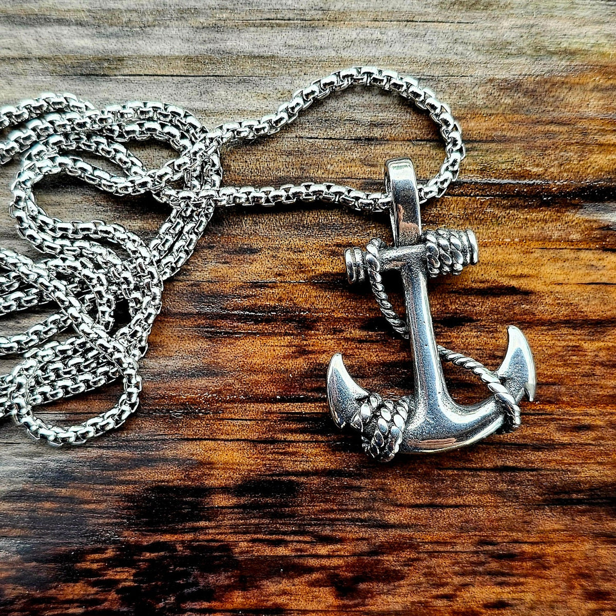 Vowryn Harbor Anchor Necklace