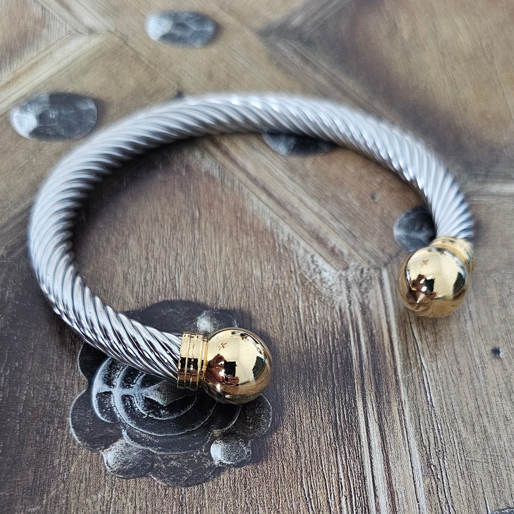 Vowryn Axis Geometric Bracelet