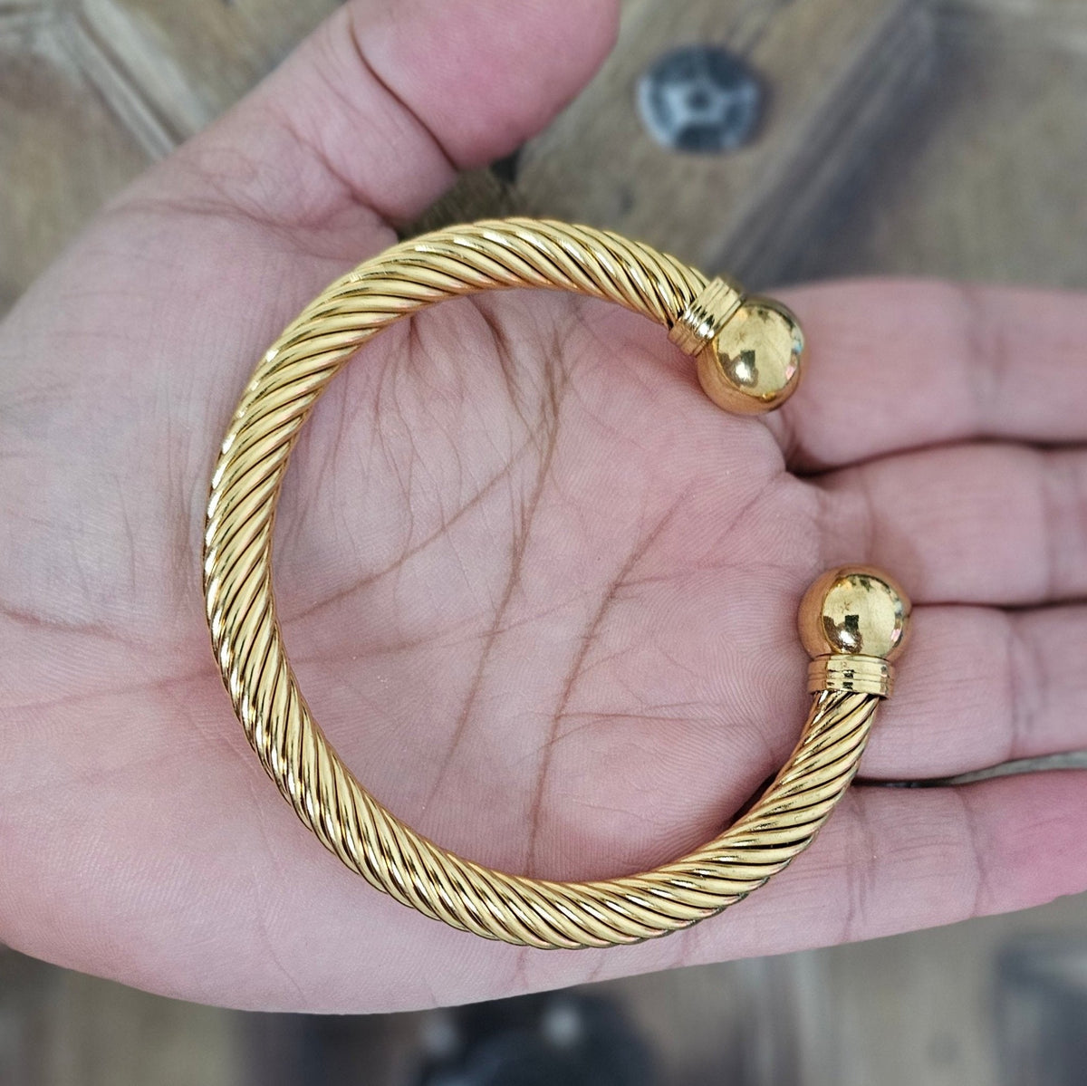 Vowryn Axis Geometric Bracelet