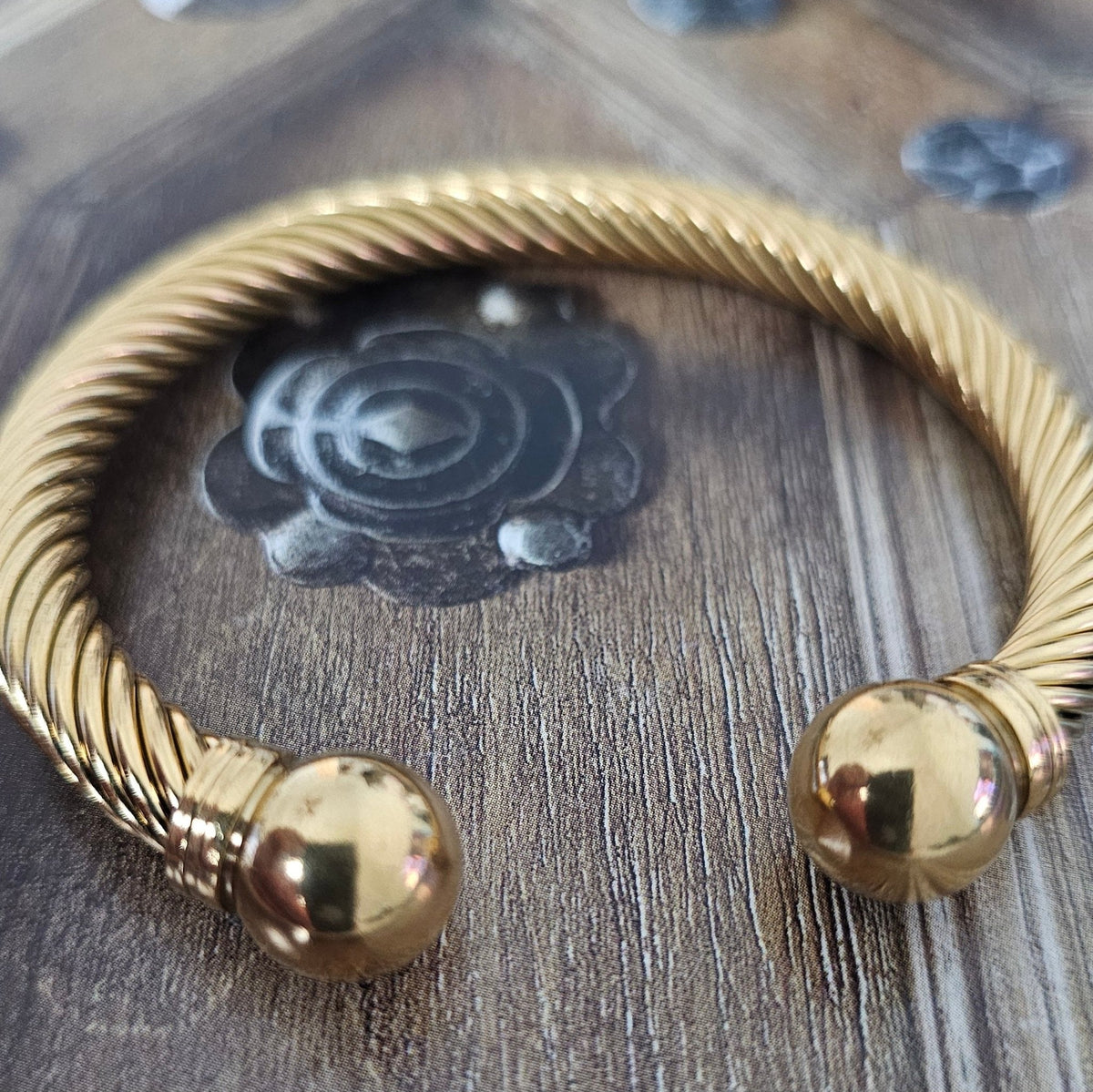 Vowryn Axis Geometric Bracelet