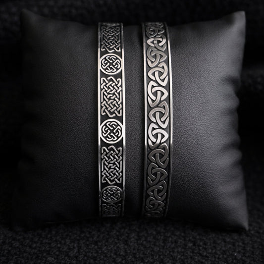 Vowryn Infinity Knot Titanium Cuff