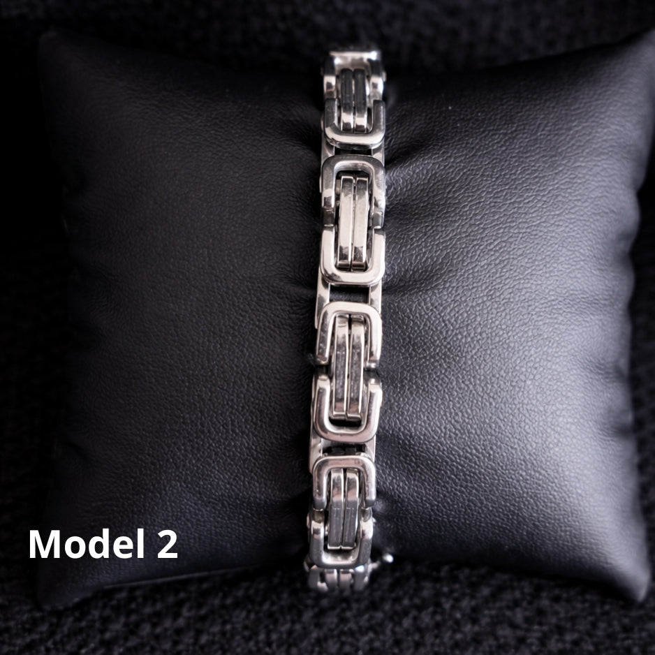 Vowryn Heavy Link Steel Bracelet