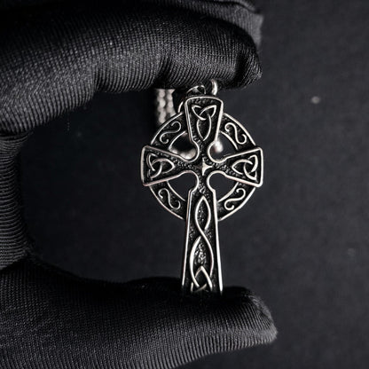 Vowryn Heritage Celtic Cross Necklace