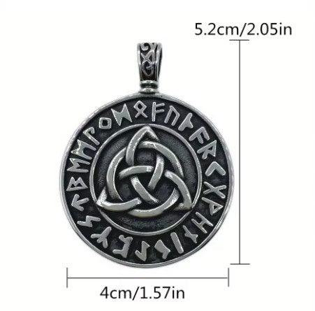 Vowryn Grand Rune Triquetra Medallion