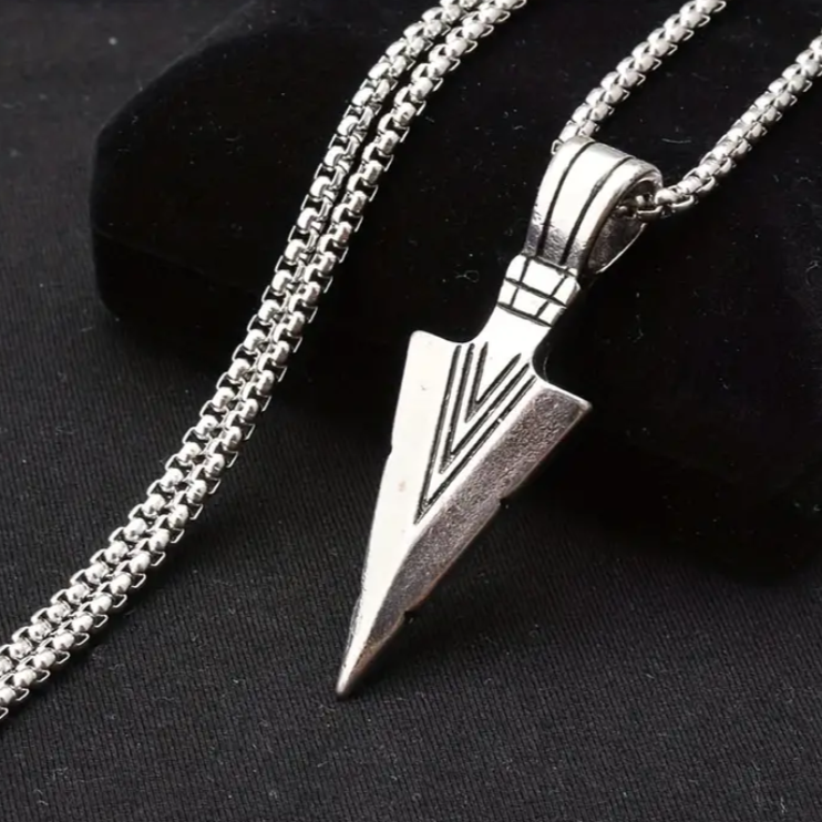 Vowryn Truepath Arrowhead Necklace