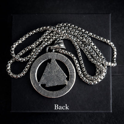 Vowryn Threefold Valknut Necklace