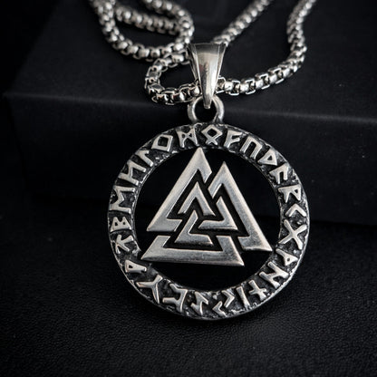 Vowryn Threefold Valknut Necklace