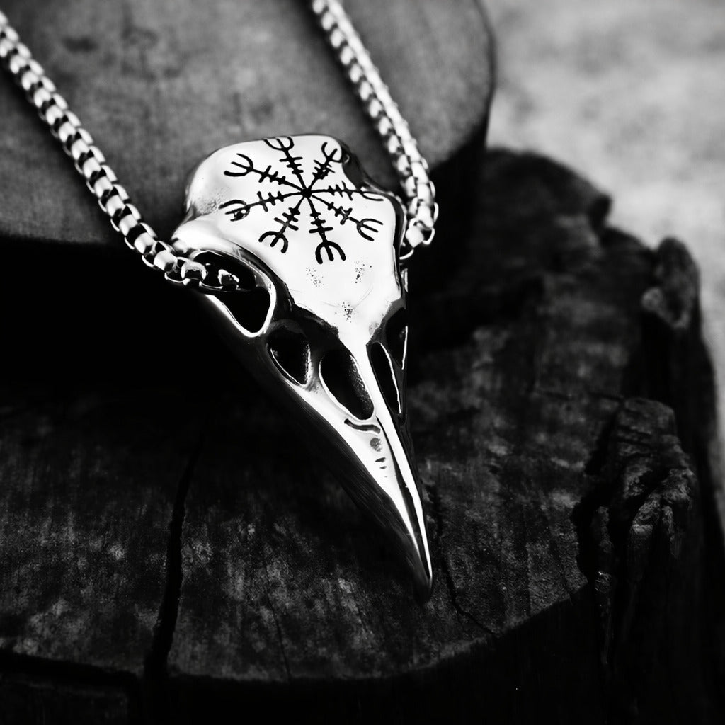 Vowryn Darkseer Raven Skull Necklace