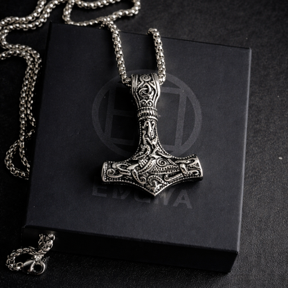 Vowryn Stormbearer Mjolnir Necklace