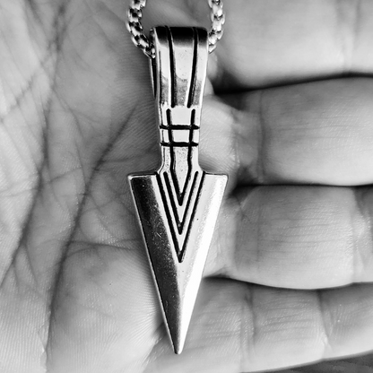 Vowryn Truepath Arrowhead Necklace