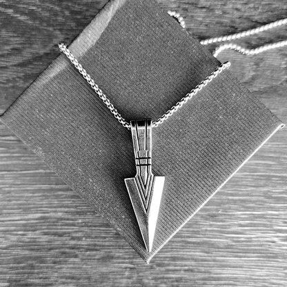 Vowryn Truepath Arrowhead Necklace