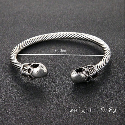 Vowryn Mortalis Skull Cuff