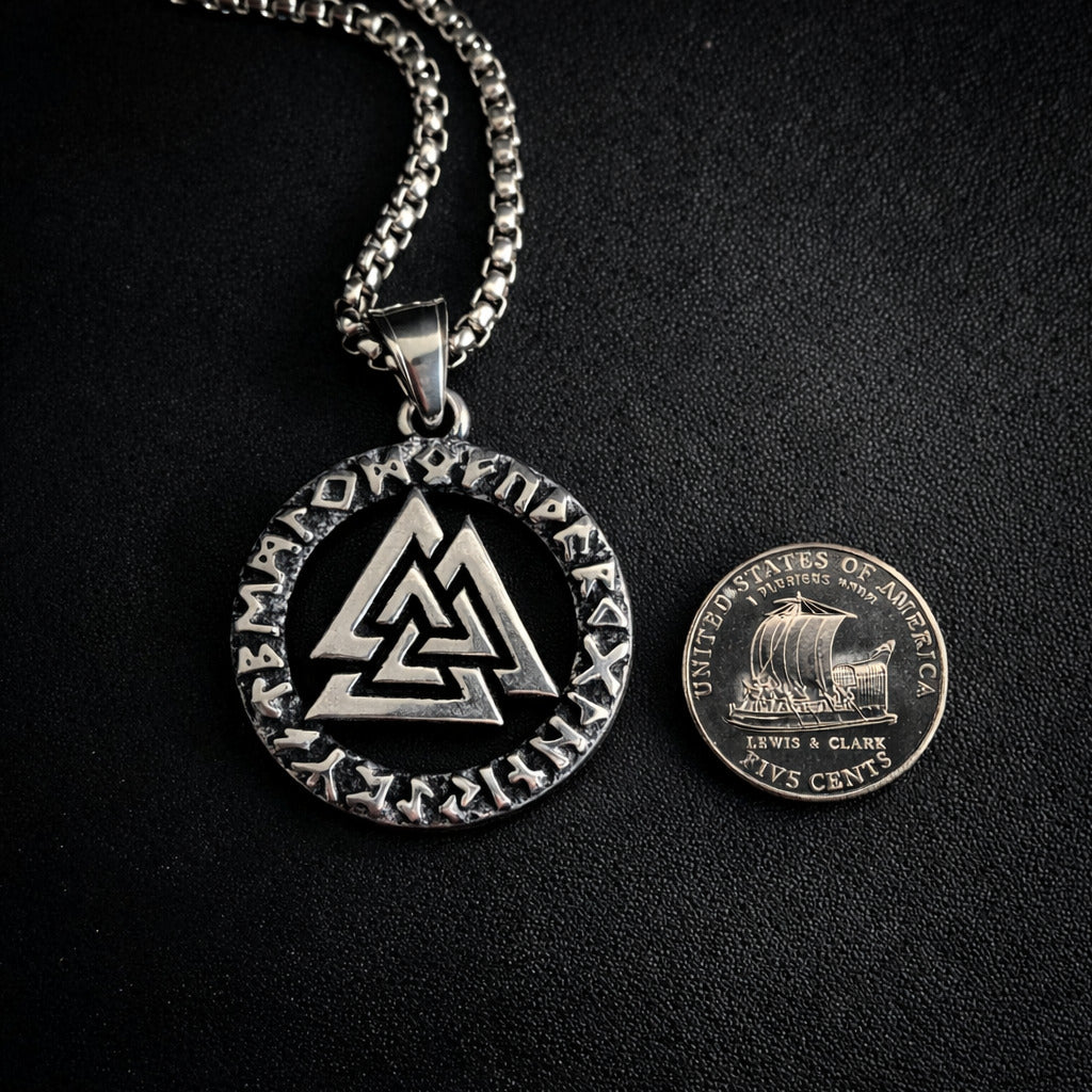 Vowryn Threefold Valknut Necklace
