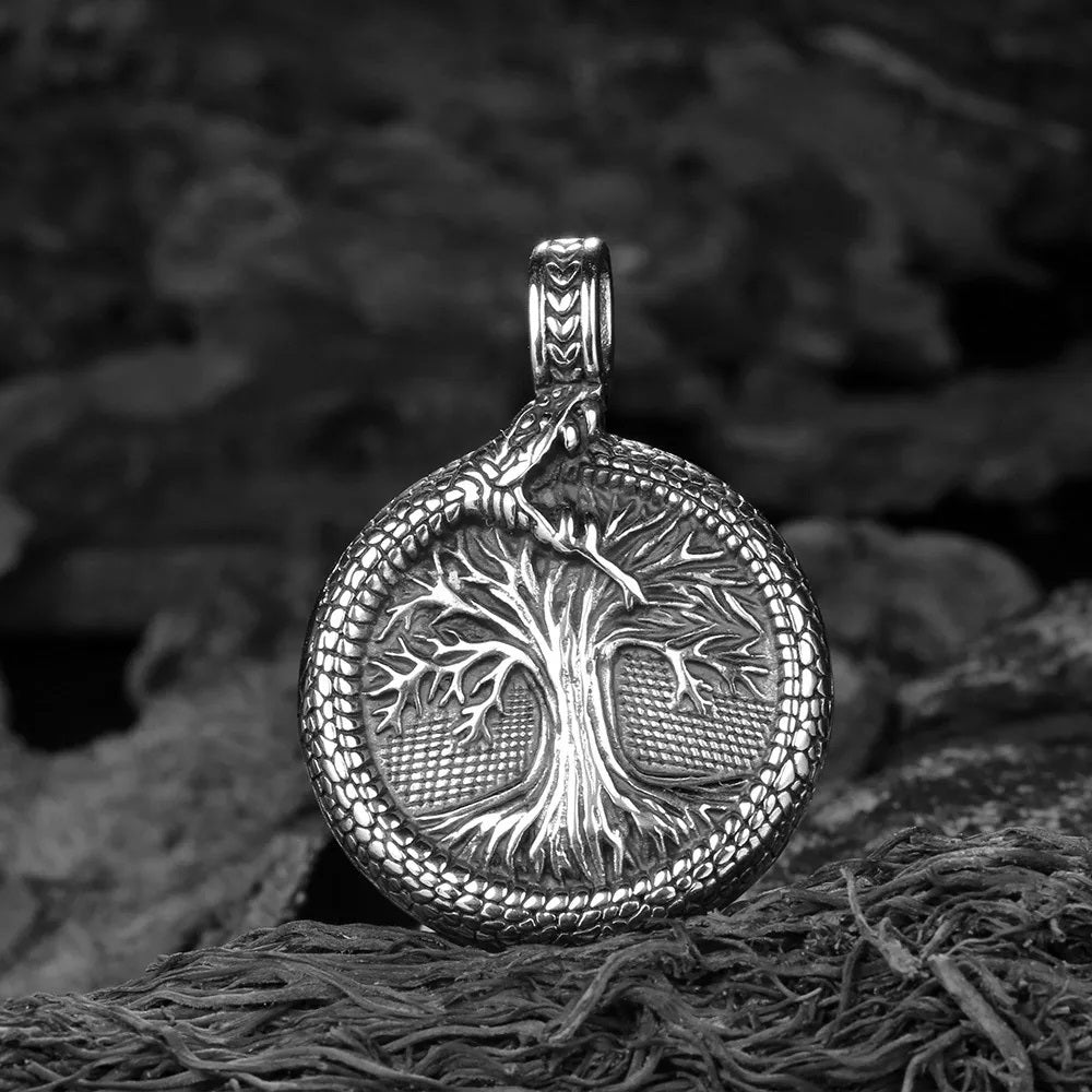 Vowryn Worldtree Helm of Awe Necklace