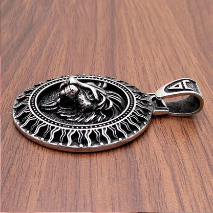 Vowryn Solmane Lion Medallion