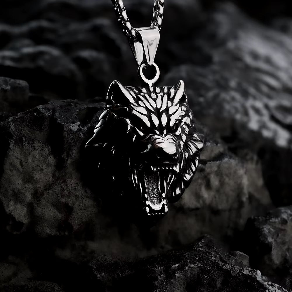 Vowryn Untamed Fenrir Necklace