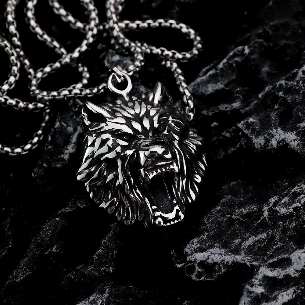 Vowryn Untamed Fenrir Necklace