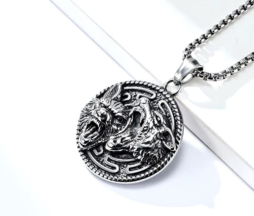 Vowryn Packbound Twin Wolves Necklace