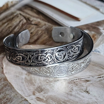 Vowryn Stormknot Viking Cuff