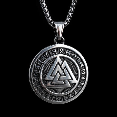 Vowryn Oathmark Valknut Necklace