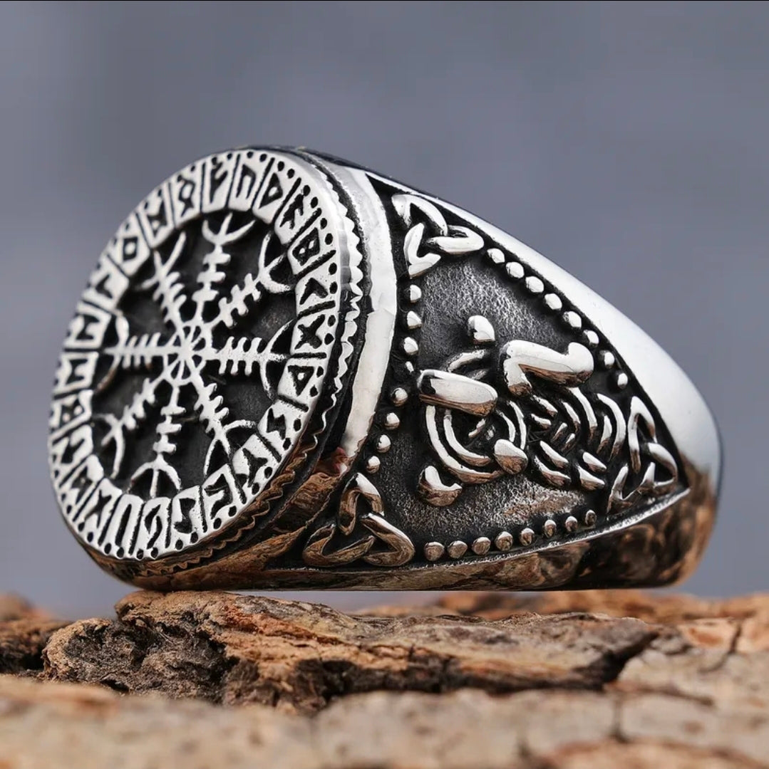 Vowryn Aegis Helm of Awe Ring