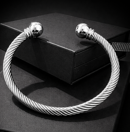 Vowryn Axis Geometric Bracelet