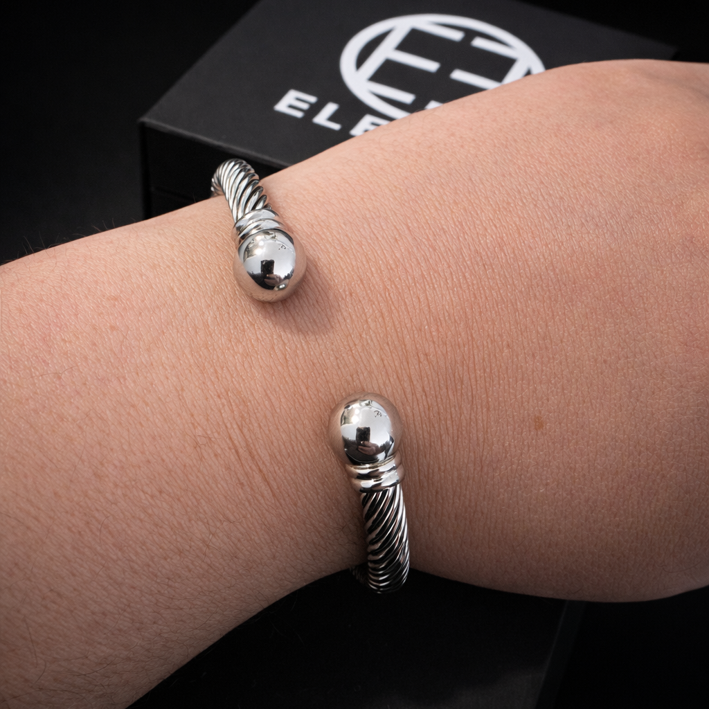 Vowryn Axis Geometric Bracelet