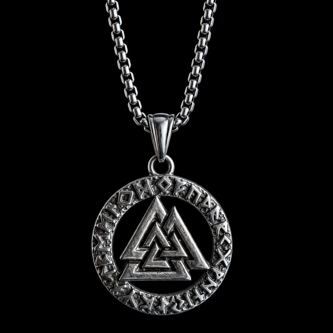 Vowryn Threefold Valknut Necklace