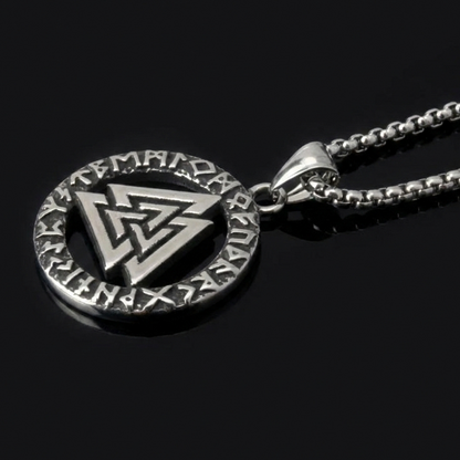 Vowryn Threefold Valknut Necklace